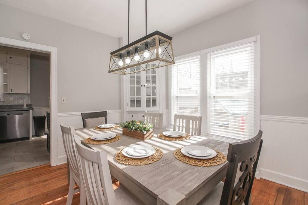 Lakeside Home In Lorain Extérieur photo